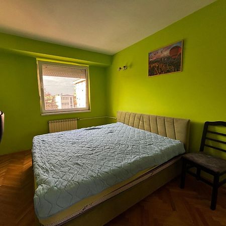 Central Skopje Apartment Esterno foto